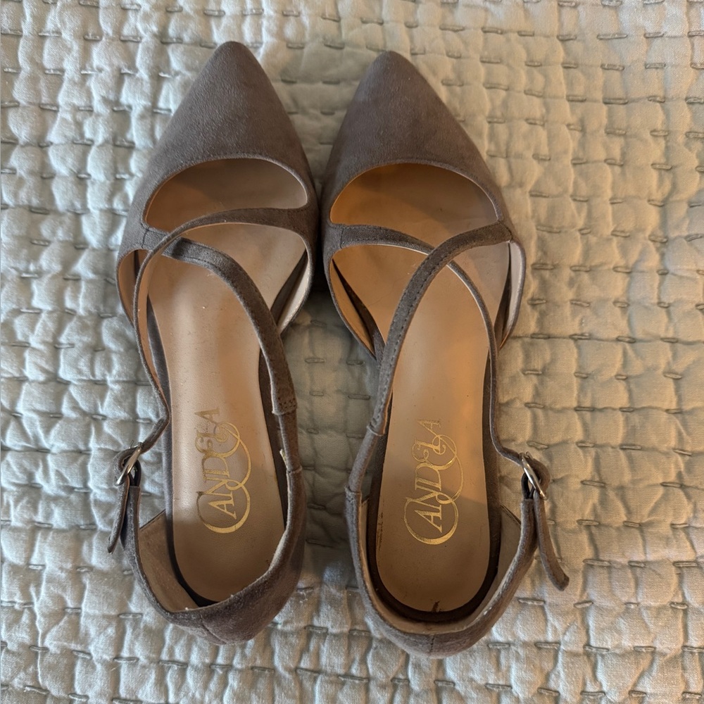 Women's gray suede flats by Candea